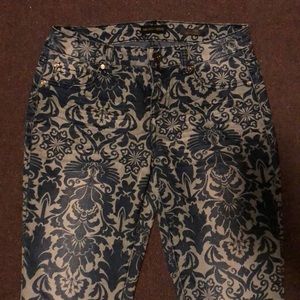Sacred Virtue Jeggings